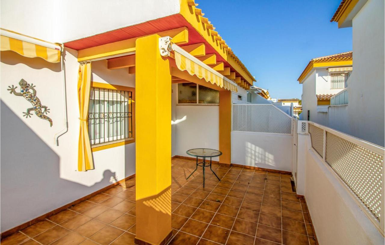 4 Bedroom Cozy Home In Pilar De La Horadada Luaran gambar