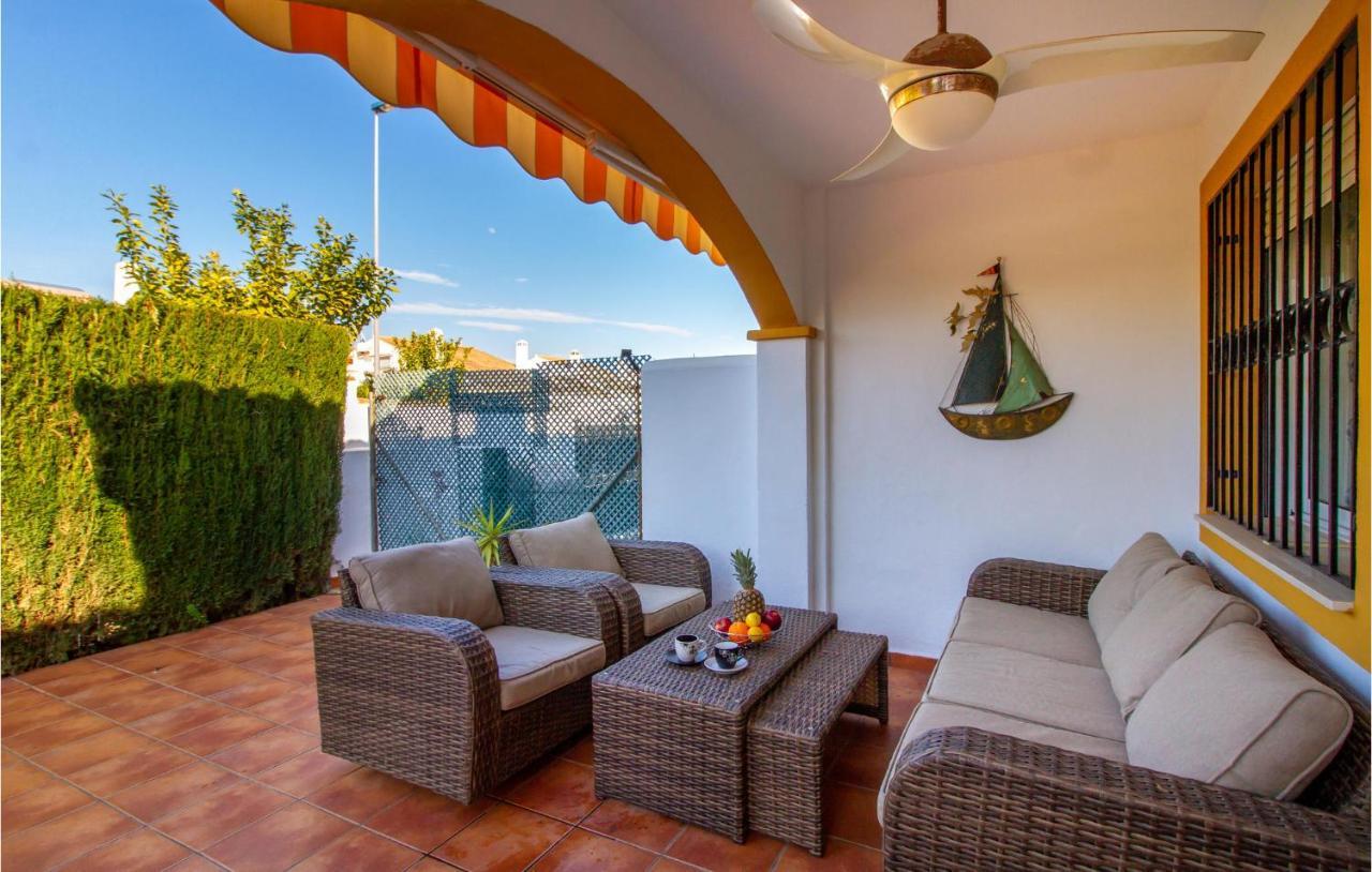 4 Bedroom Cozy Home In Pilar De La Horadada Luaran gambar