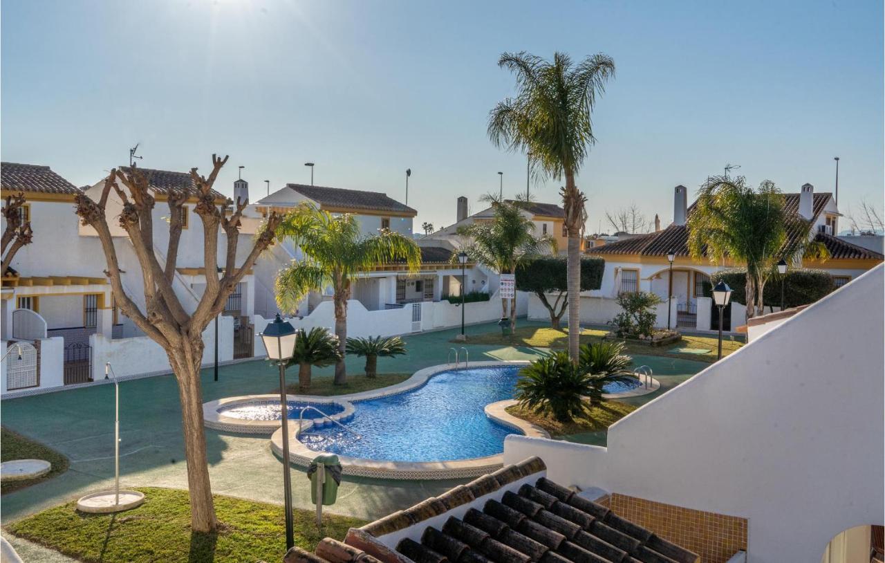 4 Bedroom Cozy Home In Pilar De La Horadada Luaran gambar