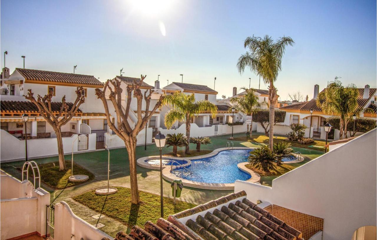 4 Bedroom Cozy Home In Pilar De La Horadada Luaran gambar